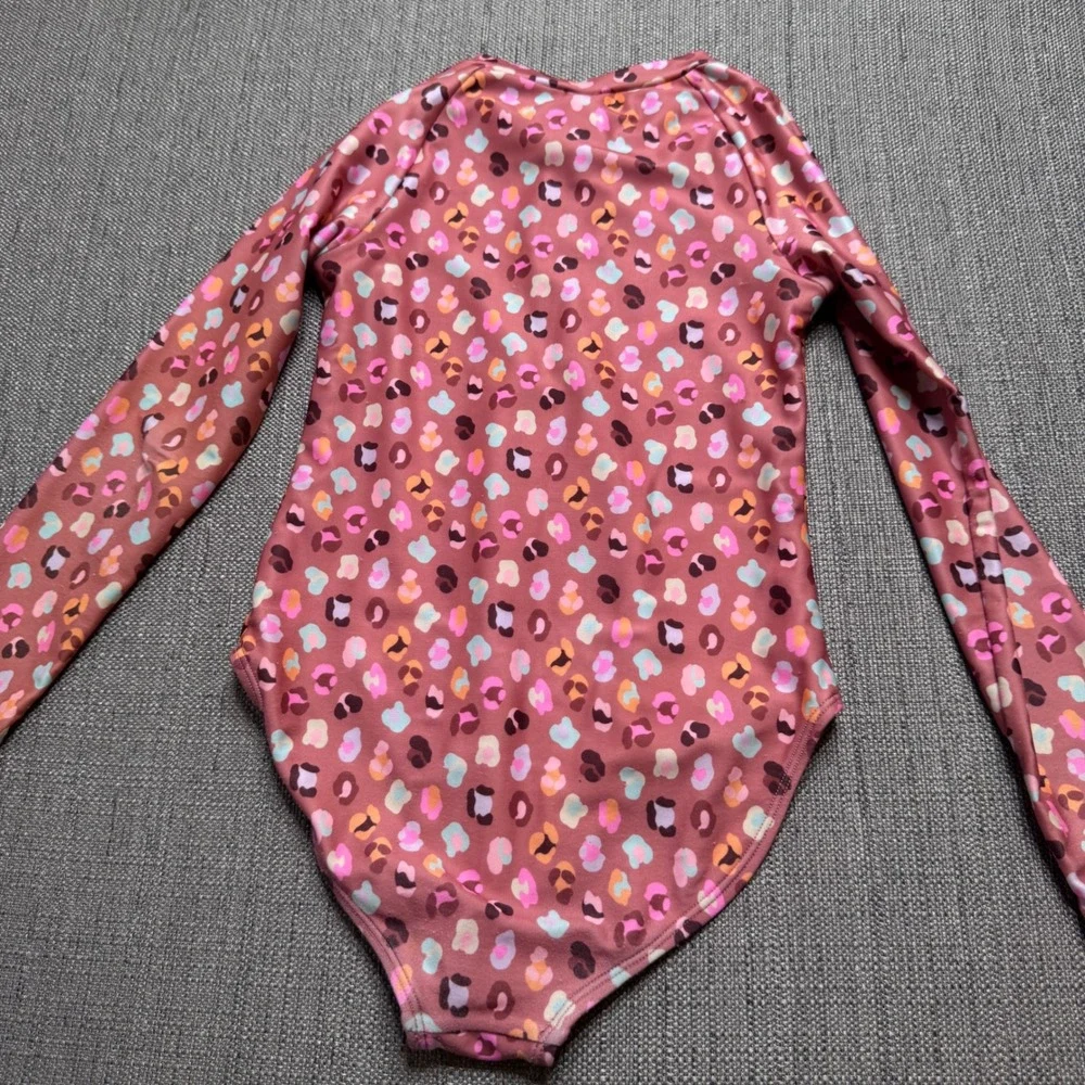 Cat & Jack Girls Pink Leopard Print Long Sleeve Rash Guard Swimsuit Size S 6/7